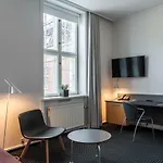 コリングフィヨルド ホテル 4*