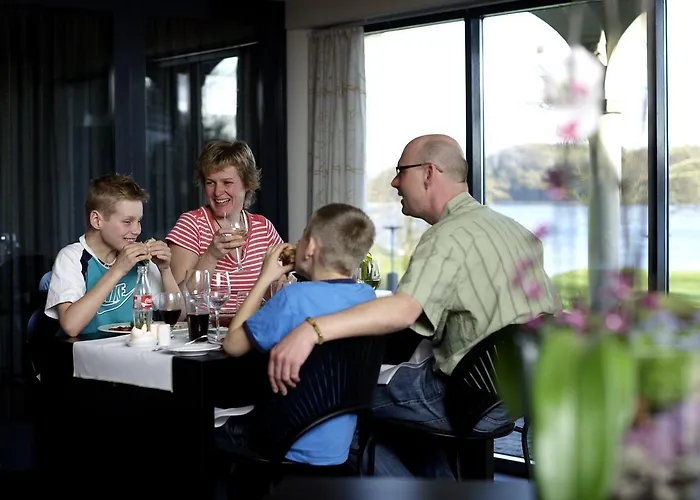 Otel Koldingfjord 4*