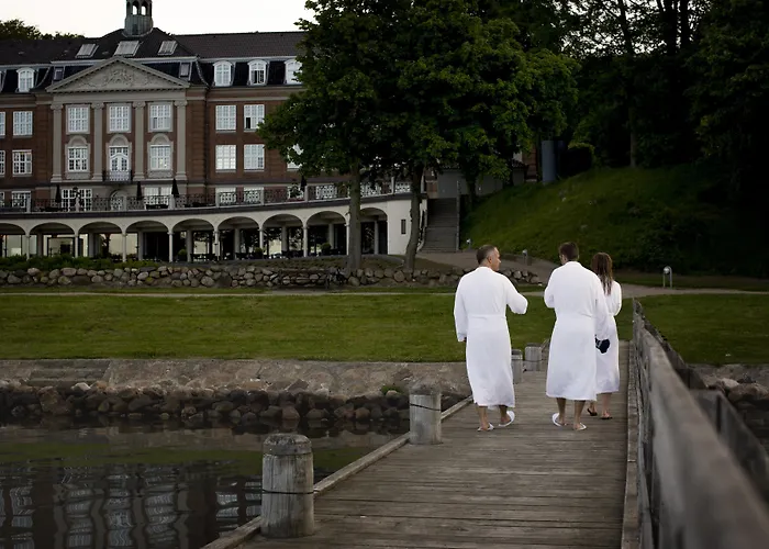 Отель Koldingfjord Колдинг