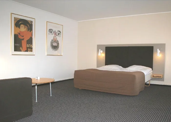 Otel Koldingfjord 4*